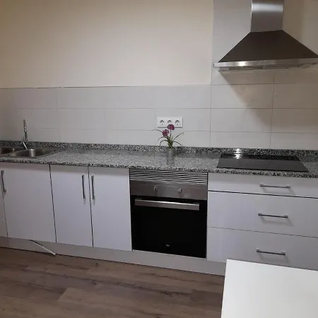 Vandrarhem Europa House Village